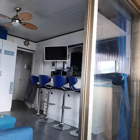 Studio Charmant Avec Vue Sur La Mer A Bandol - 28 M² - Terrasse * Bandol